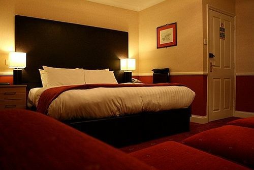 Dunkerley's And Restaurant 3*