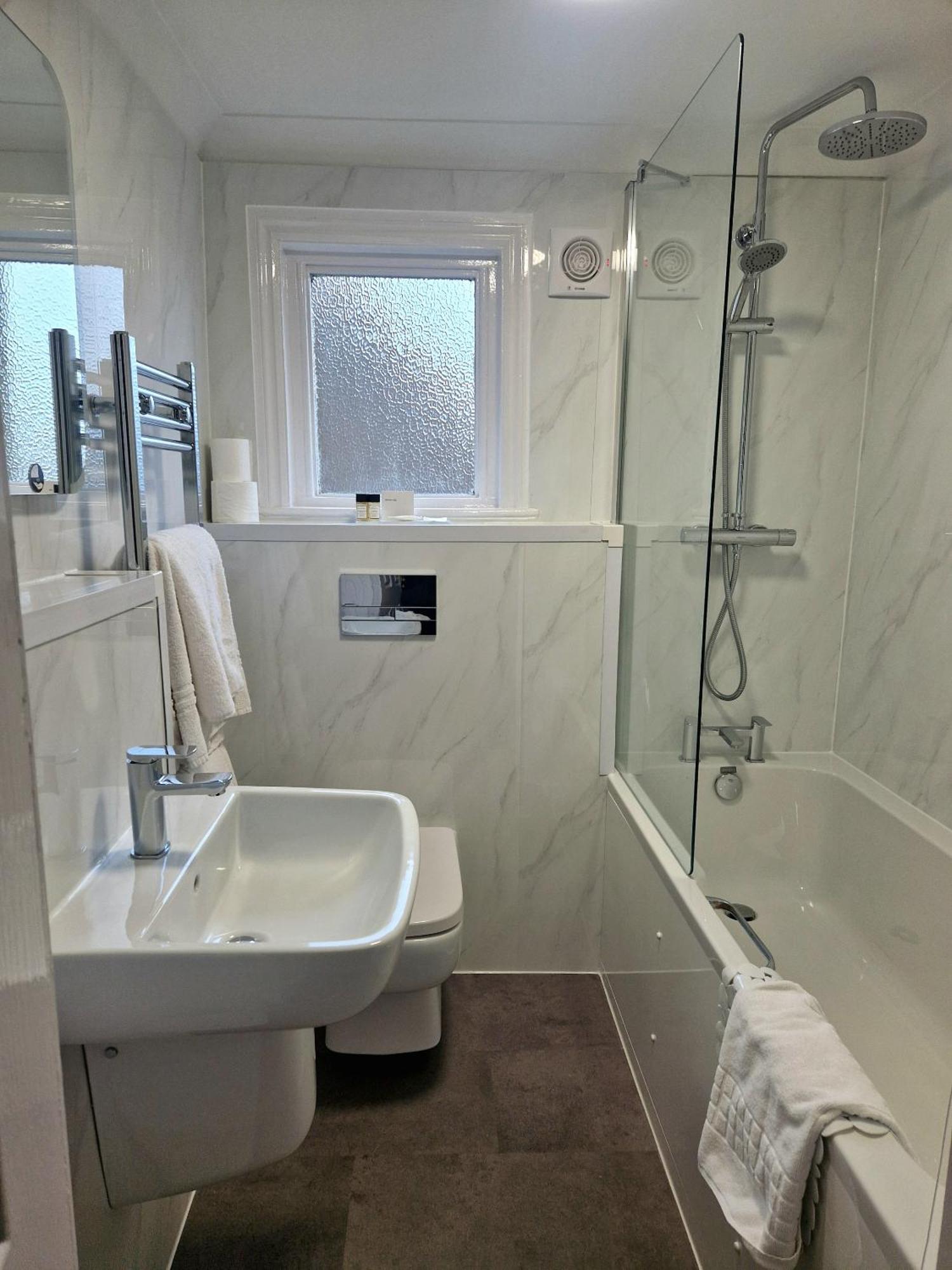 Dunkerley's And Restaurant 3* Deal